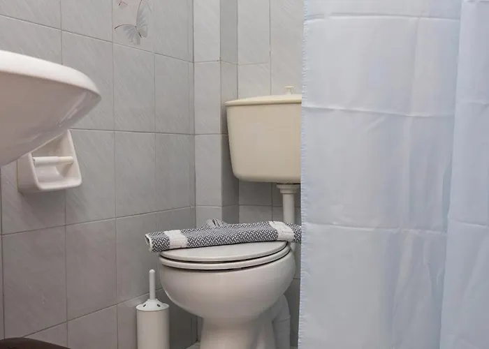 Depis Economy Апартаменты Naxos City