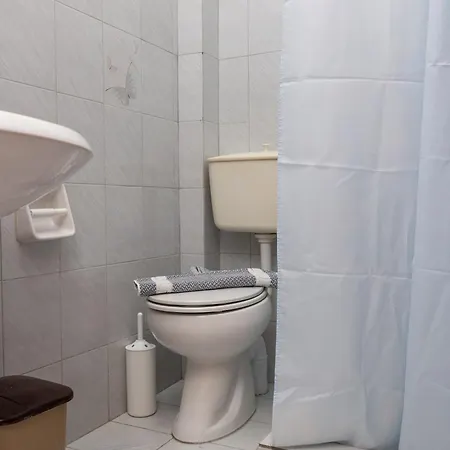 Depis Economy Апартаменты Naxos City