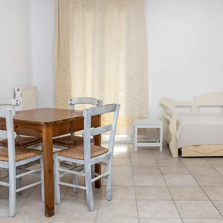 Apartman Depis Economy Naxos City