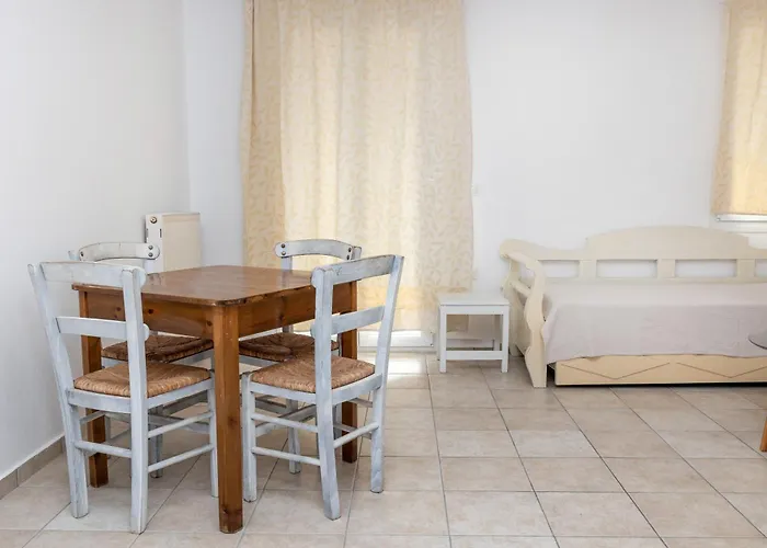 Apartman Depis Economy Naxos City