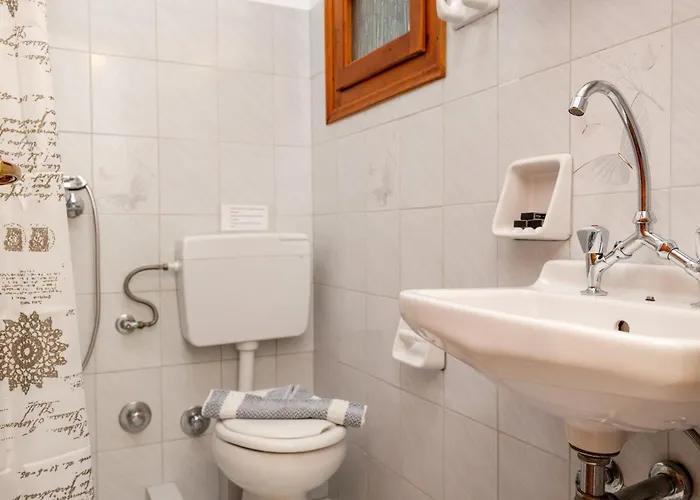 Depis Economy Apartment *