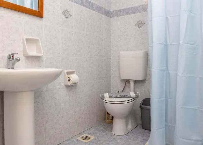 Depis Economy Apartman